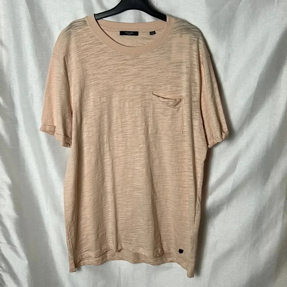 Jack & Jones.T shirt,men XL textured light peach  short sleeve, rolled up cuff